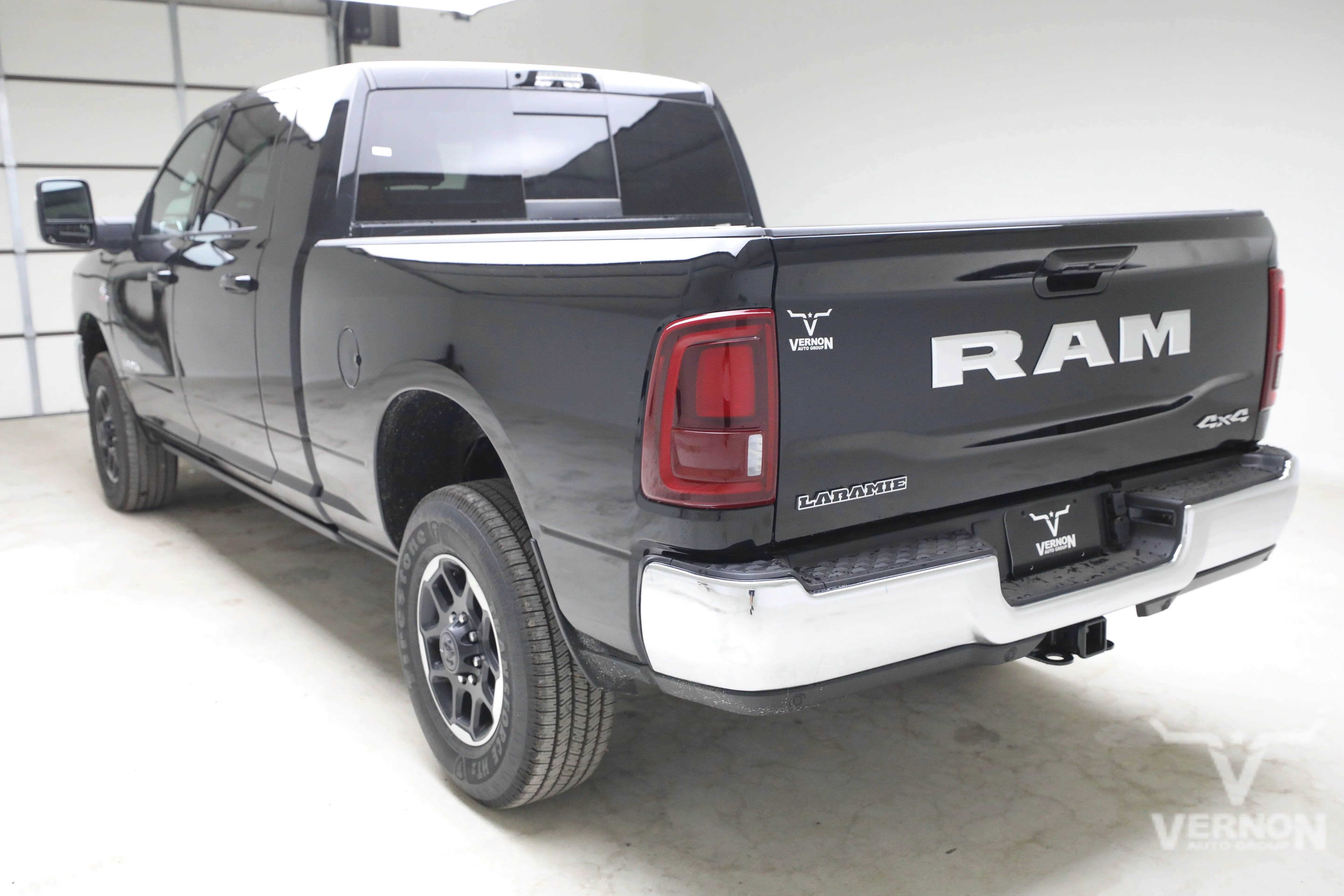 New 2026 Ram 3500 SRW Laramie Mega Cab 4x4