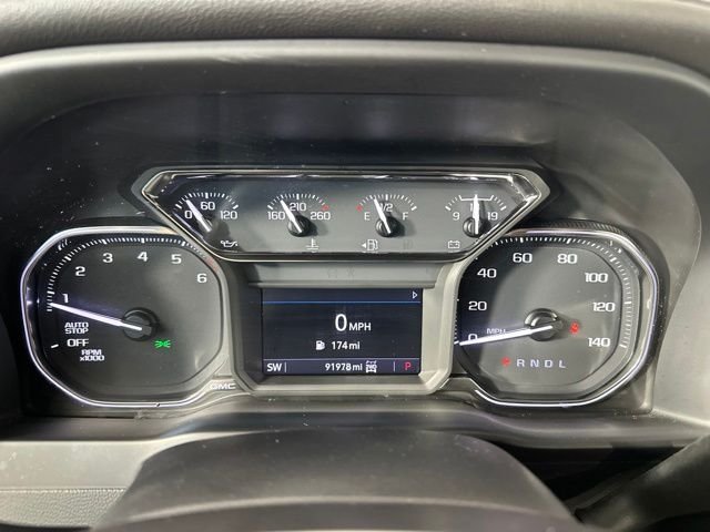 Used 2020 Red GMC Elevation image 20