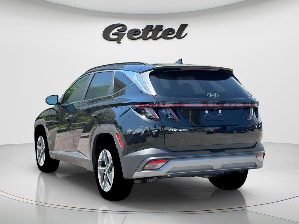New 2026 Black Hyundai SEL Premium FWD image 29