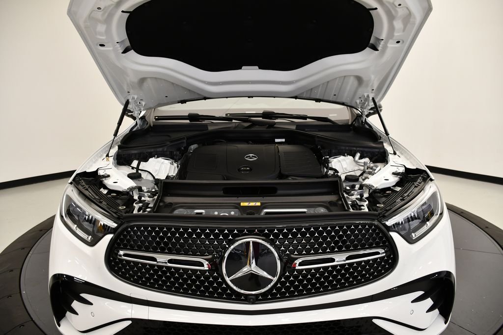 2025 Mercedes-Benz GLC Base - Photo 12