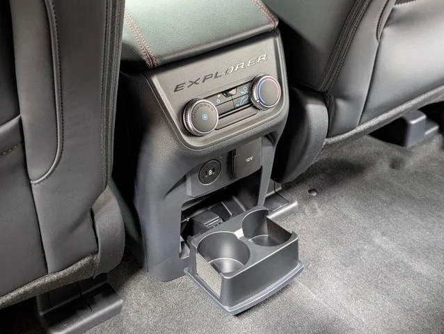 New 2026 Carbonized Gray Metallic Ford ST-Line image 42