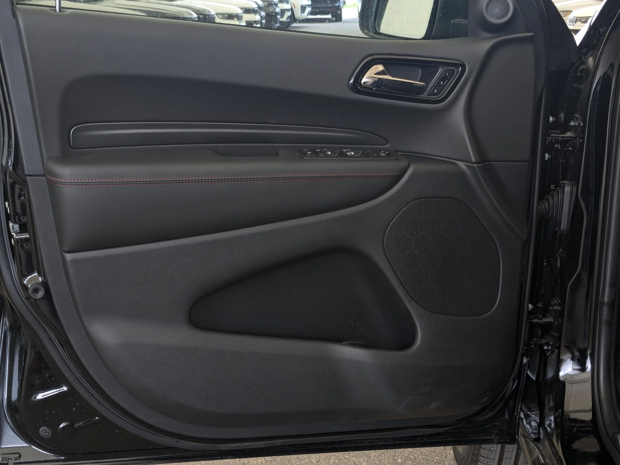 New 2026 Black Dodge GT HEMI V8 Plus - - Blacktop Pkg - Power Sunroof - Adaptive Cruise - Ventilated Seats & More! image 12