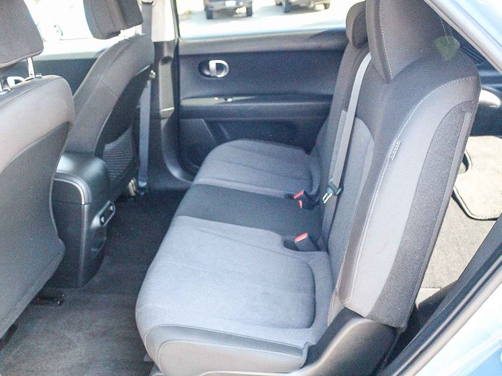 Used 2024 Blue Hyundai SEL image 19