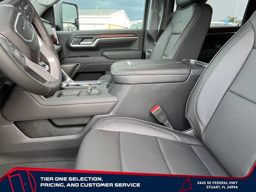 New 2026 Glacier White Tricoat GMC Denali image 10