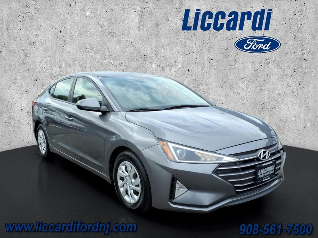 2020 Hyundai Elantra 2.0 SE A/T's photo