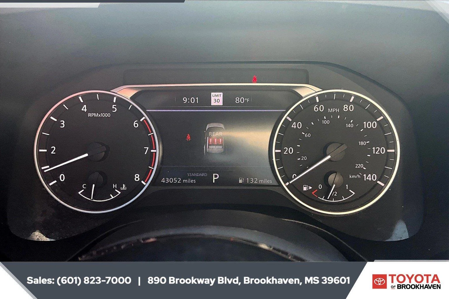 Used 2023 Super Black Nissan SL image 14