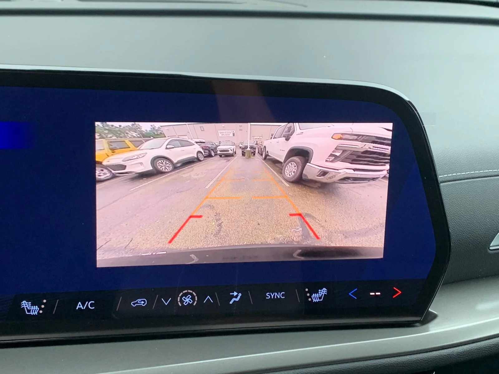 2027 Chevrolet Traverse LT - Photo 21