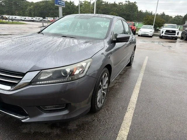 Used 2013 Gray Honda Sport image 2