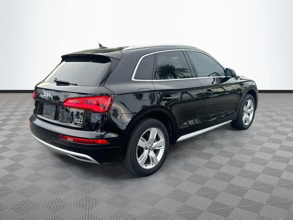 Used 2018 Black Audi 2.0T image 6