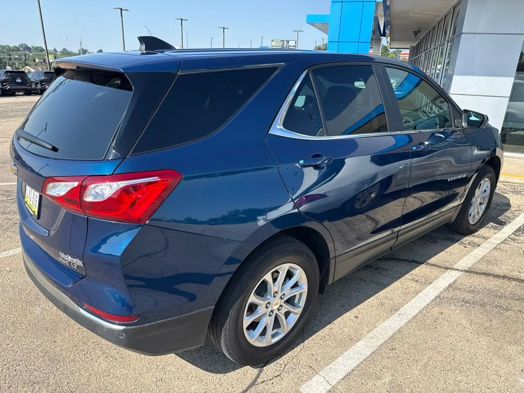 Used 2021 Blue Chevrolet LT image 5