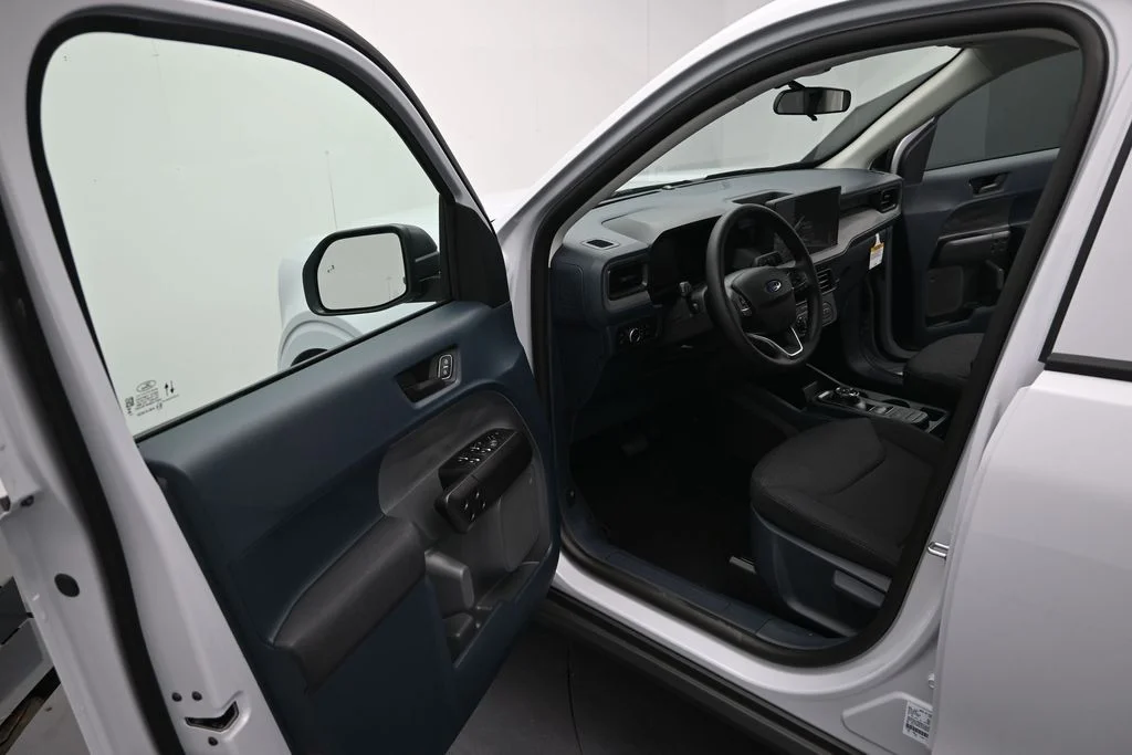 New 2026 Space White Metallic Ford XL image 12