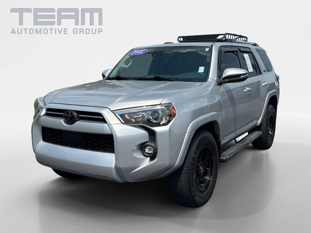 Used 2022 Silver Toyota SR5 Premium image 3