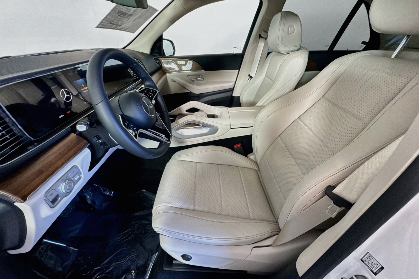 New 2026 Polar White Mercedes-Benz GLE 350 image 18