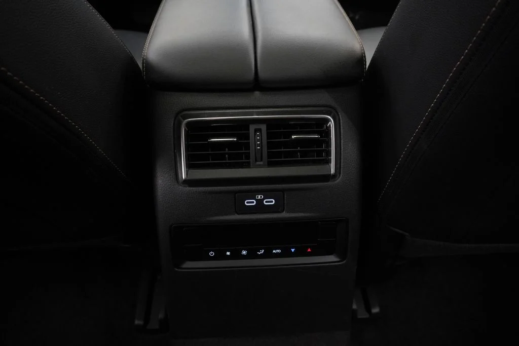 Used 2024 Black Mazda 3.3 Turbo Premium image 31