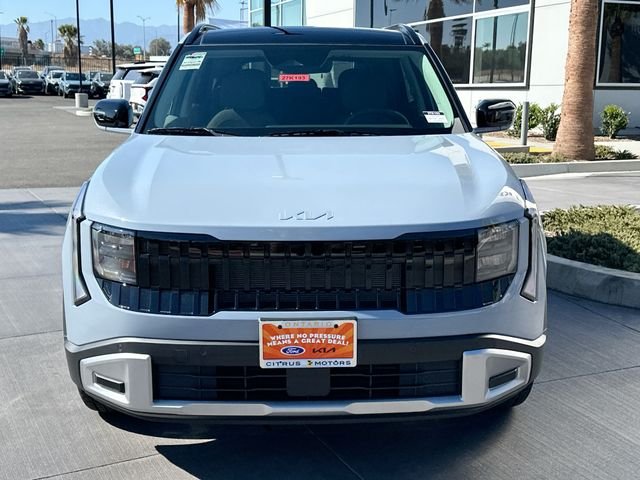 New 2027 Pale Gray Kia EX image 2