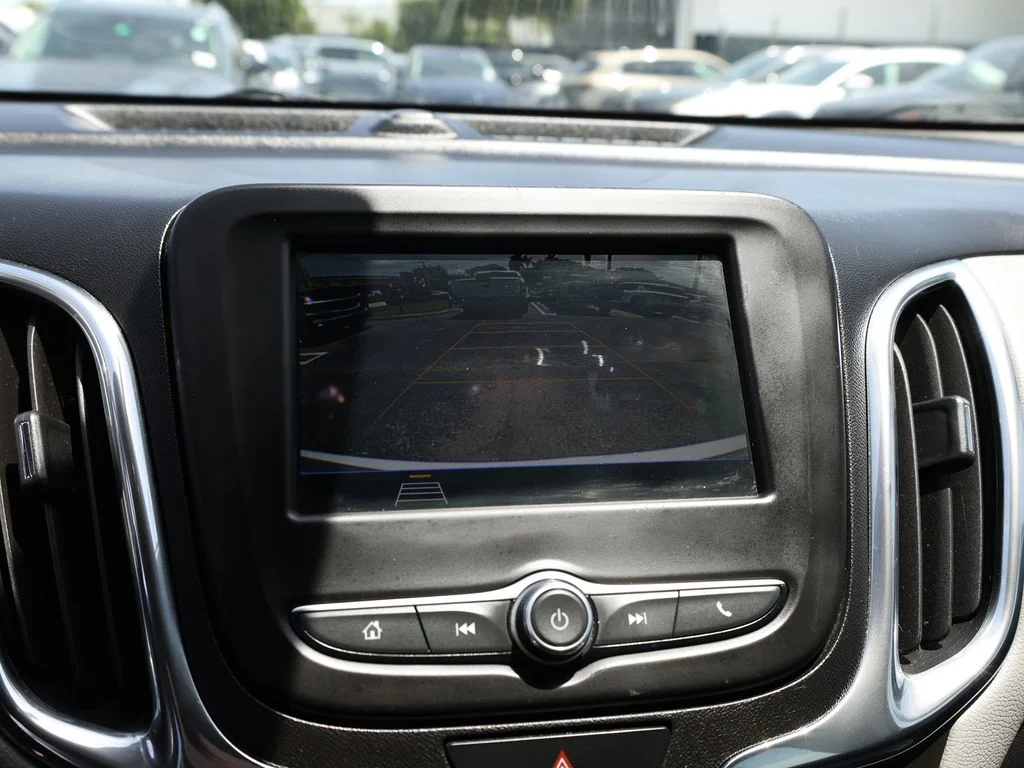 Used 2019 White Chevrolet LS image 26