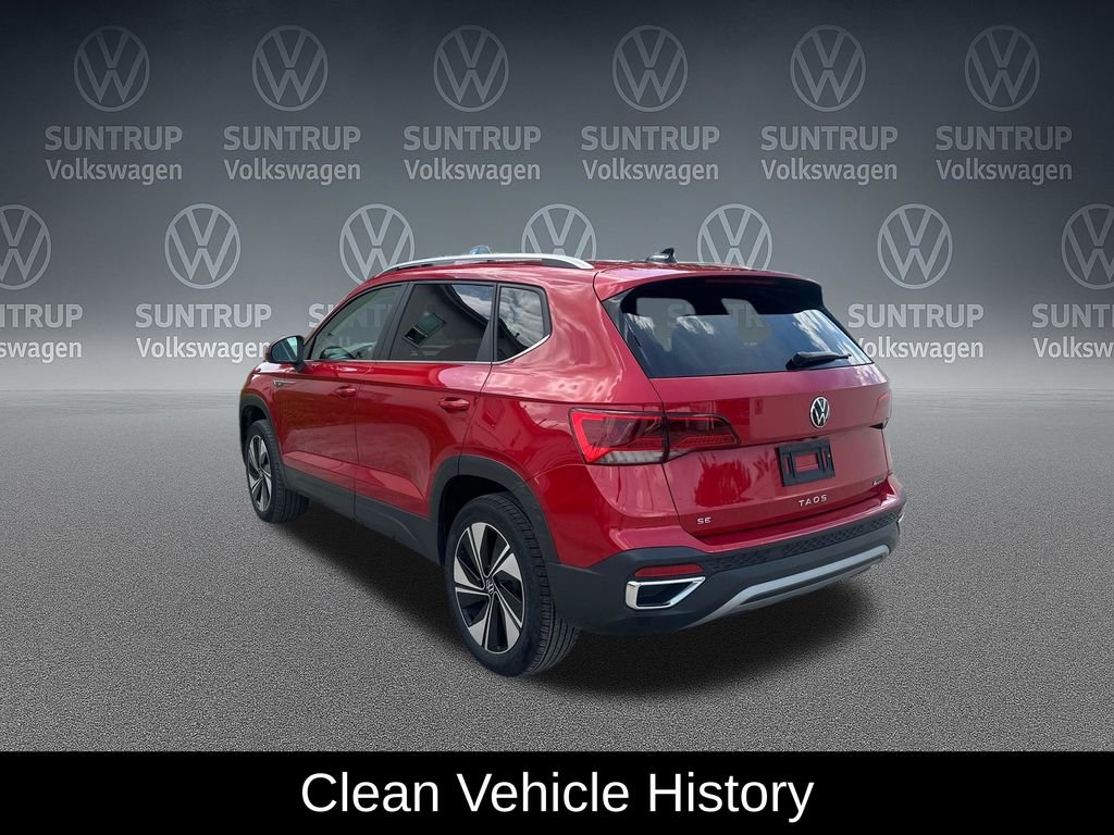 Used 2023 Red Volkswagen 1.5T SE image 4