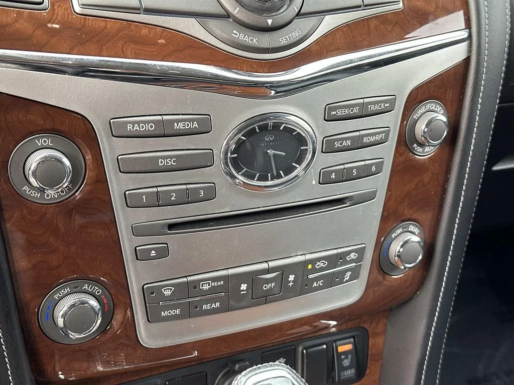 2019 INFINITI QX80 - Photo 26