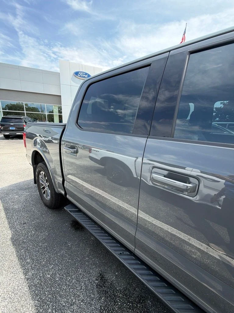 Used 2020 Gray Ford XLT image 3