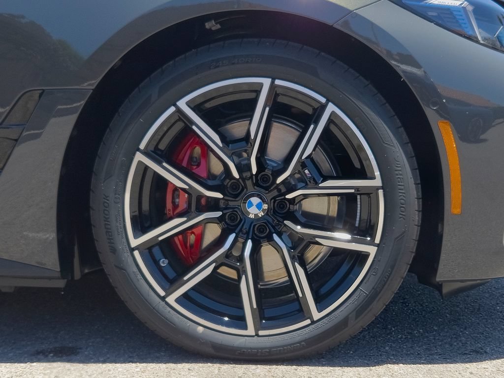 New 2026 Dravit Grey Metallic BMW eDrive40 image 7