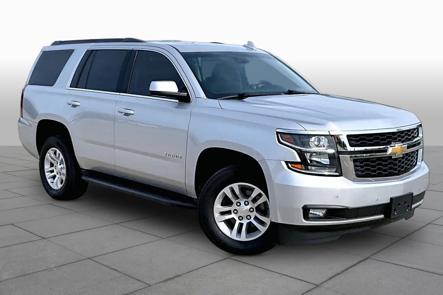 Used 2019 Silver Ice Metallic Chevrolet LT image 3
