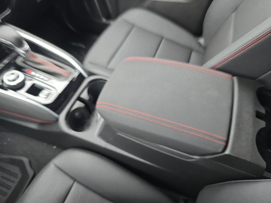 2026 Chevrolet Colorado Z71 - Photo 12
