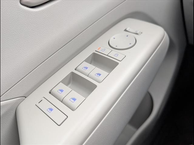 2024 Hyundai Kona SEL - Photo 22