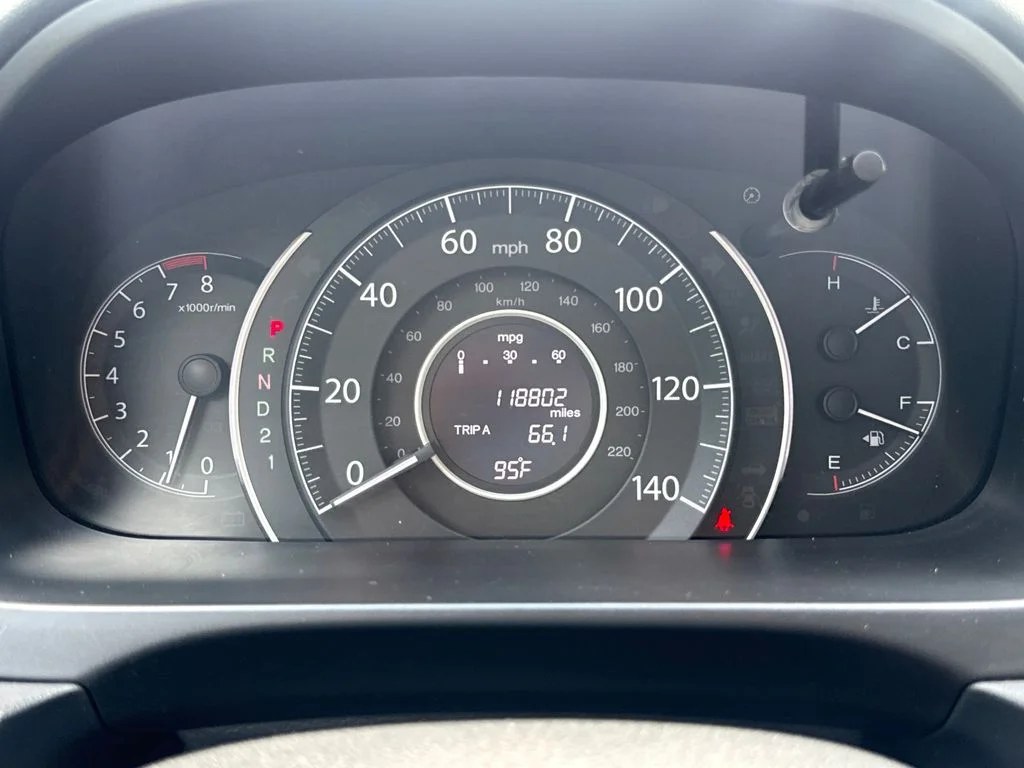 Used 2014 Twilight Blue Metallic Honda EX-L image 21