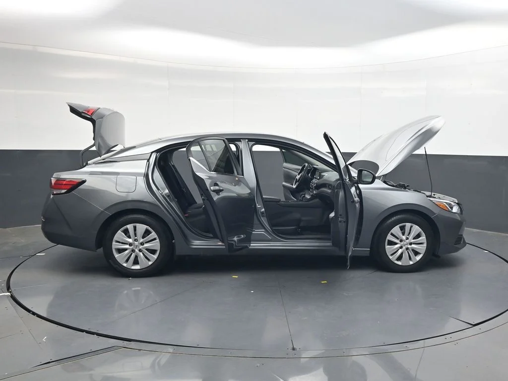 Used 2023 Gray Nissan S image 40