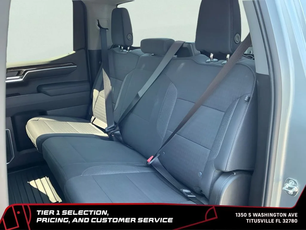 New 2026 Sterling Metallic GMC SLE image 29