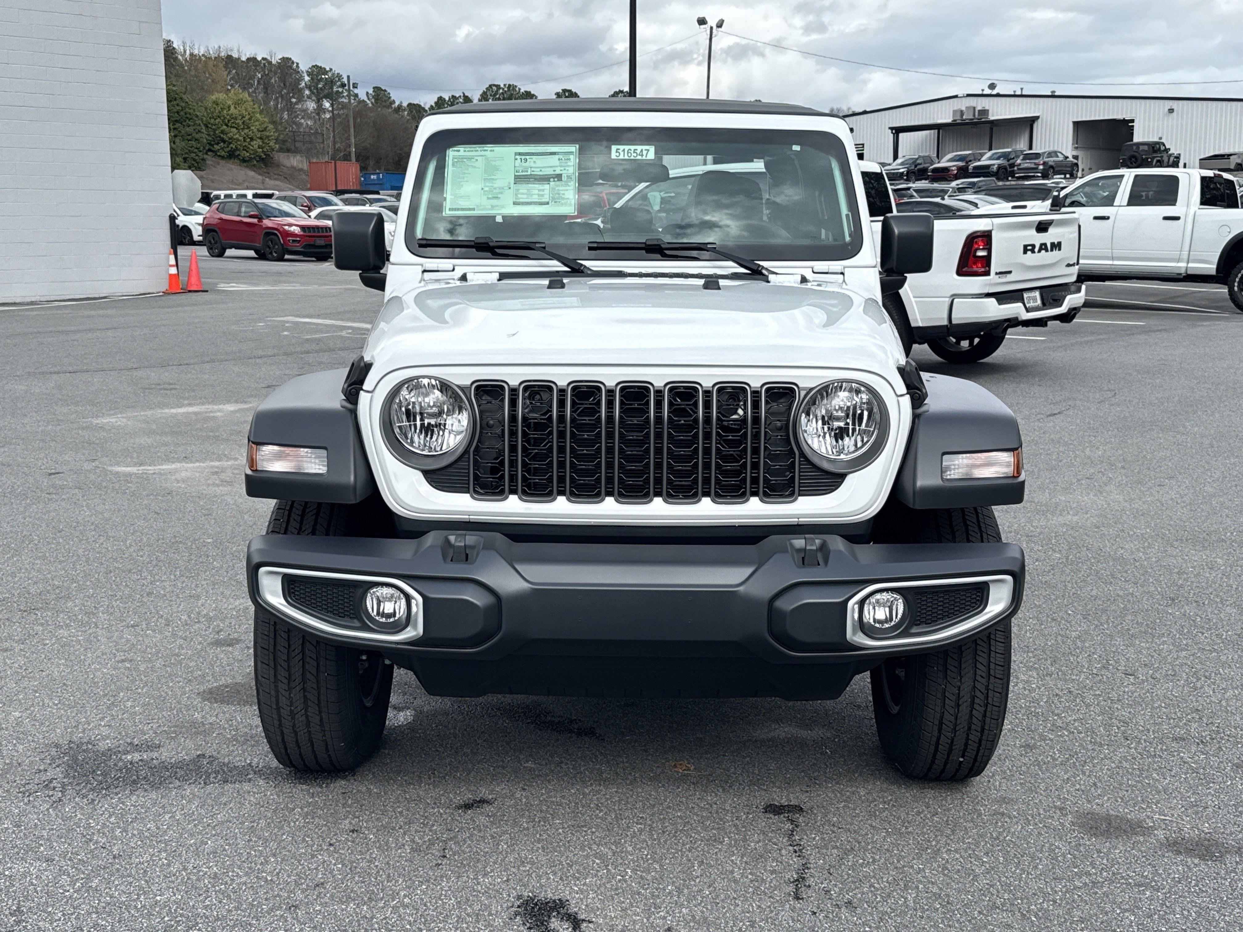 New 2026 Bright White Clear-Coat Exterior Paint Jeep Sport image 2