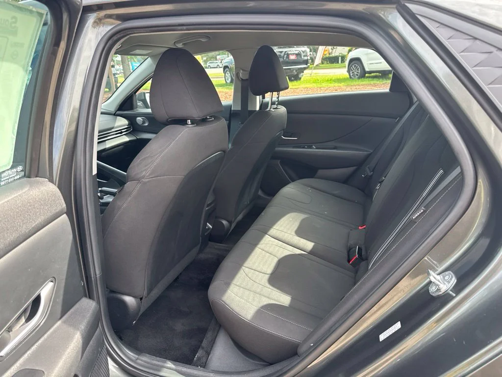 Used 2024 Gray Hyundai SEL image 11