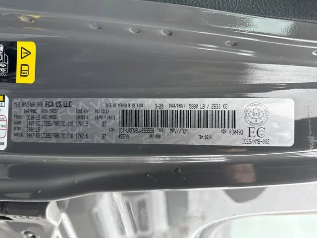 Used 2020 Sting-Gray Clearcoat Jeep Unlimited Rubicon image 16