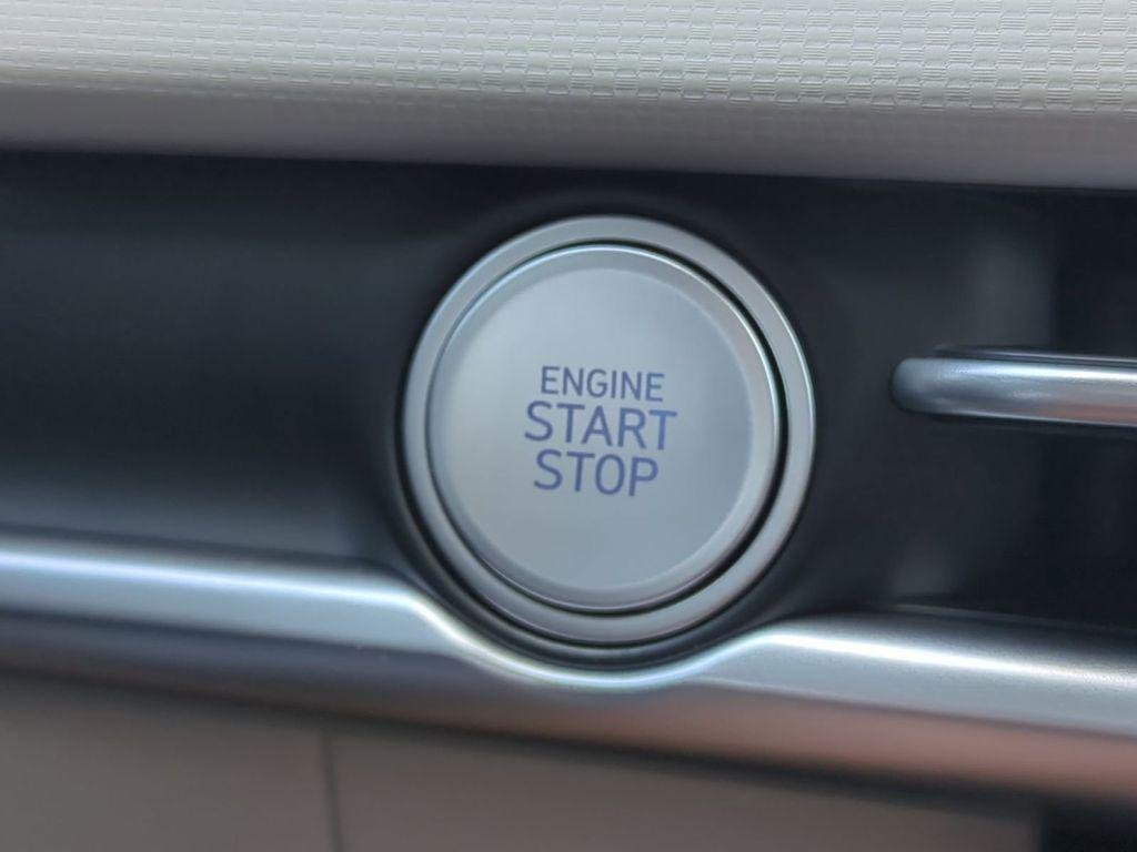 New 2026 White Hyundai SEL AWD image 36