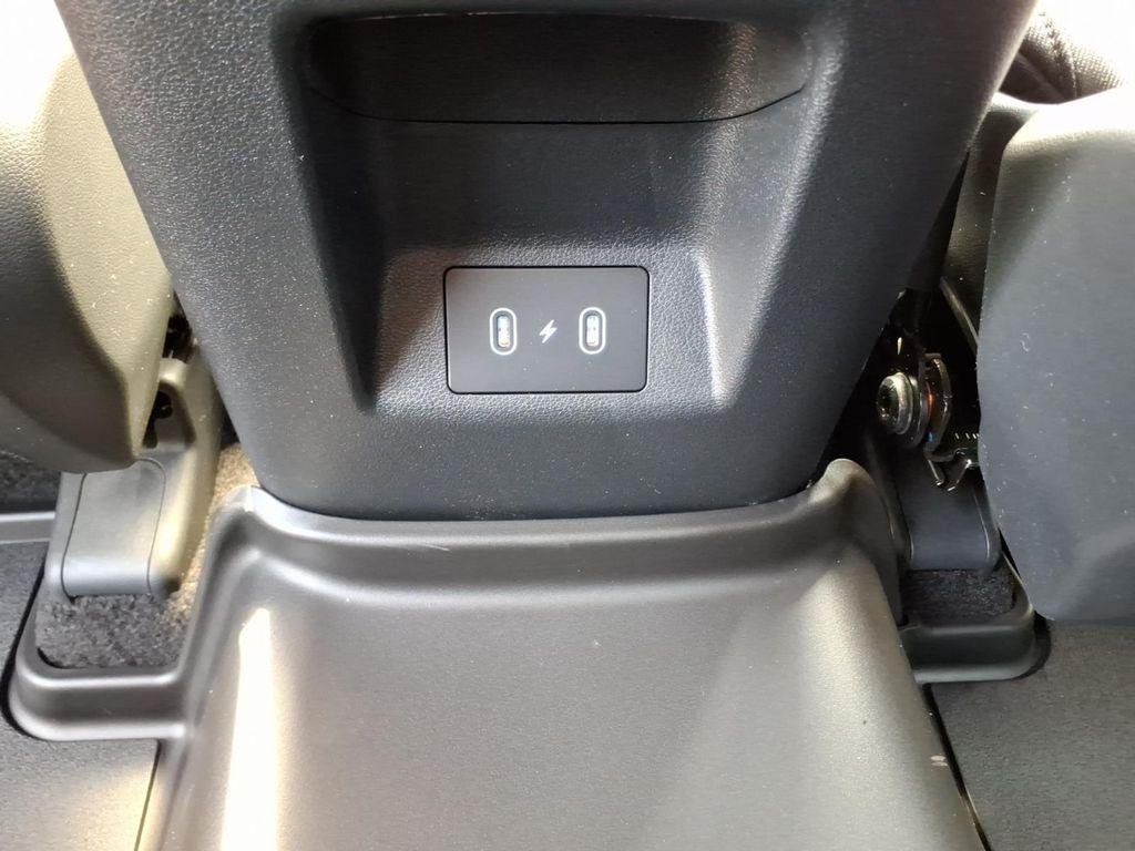 New 2026 Gray Hyundai SE FWD image 13