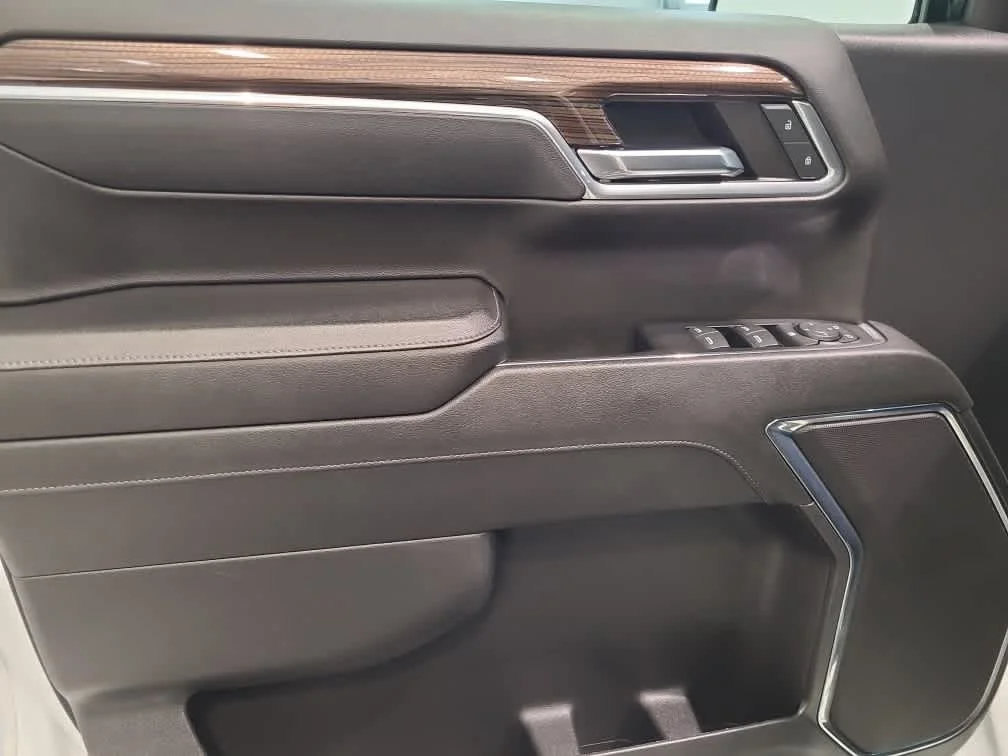 2024 Chevrolet Silverado 1500 LT - Photo 10