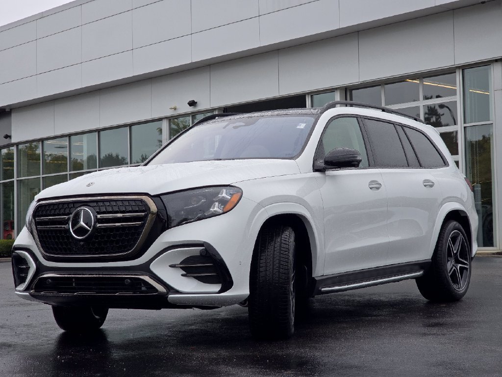 New 2027 MANUFAKTUR Moonlight White Metallic Mercedes-Benz GLS 450 image 21