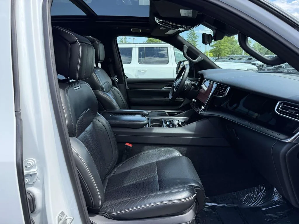 Used 2024 White Jeep Series II image 16
