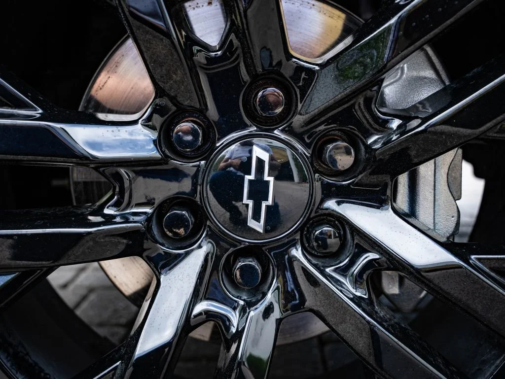 Used 2025 Black Chevrolet Premier image 8