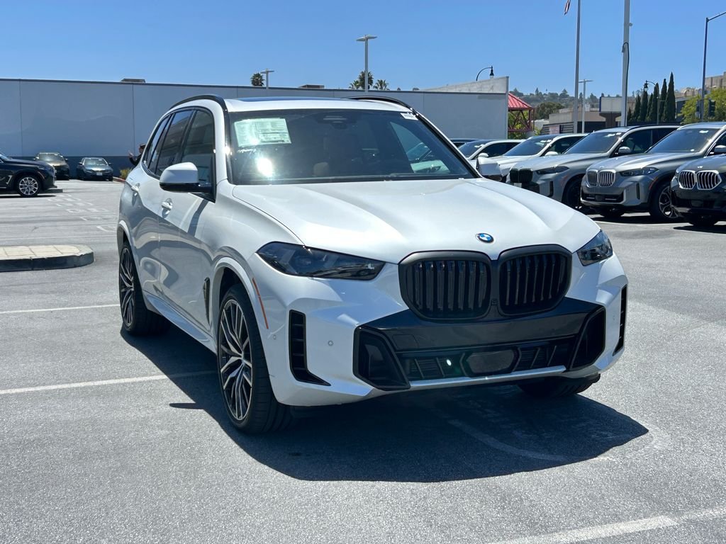 New 2026 Mineral White Metallic BMW xDrive40i image 7