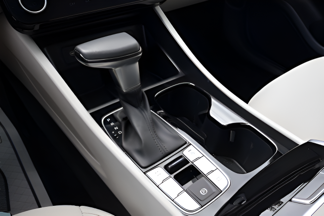 2025 Hyundai Tucson SEL Convenience - Photo 22