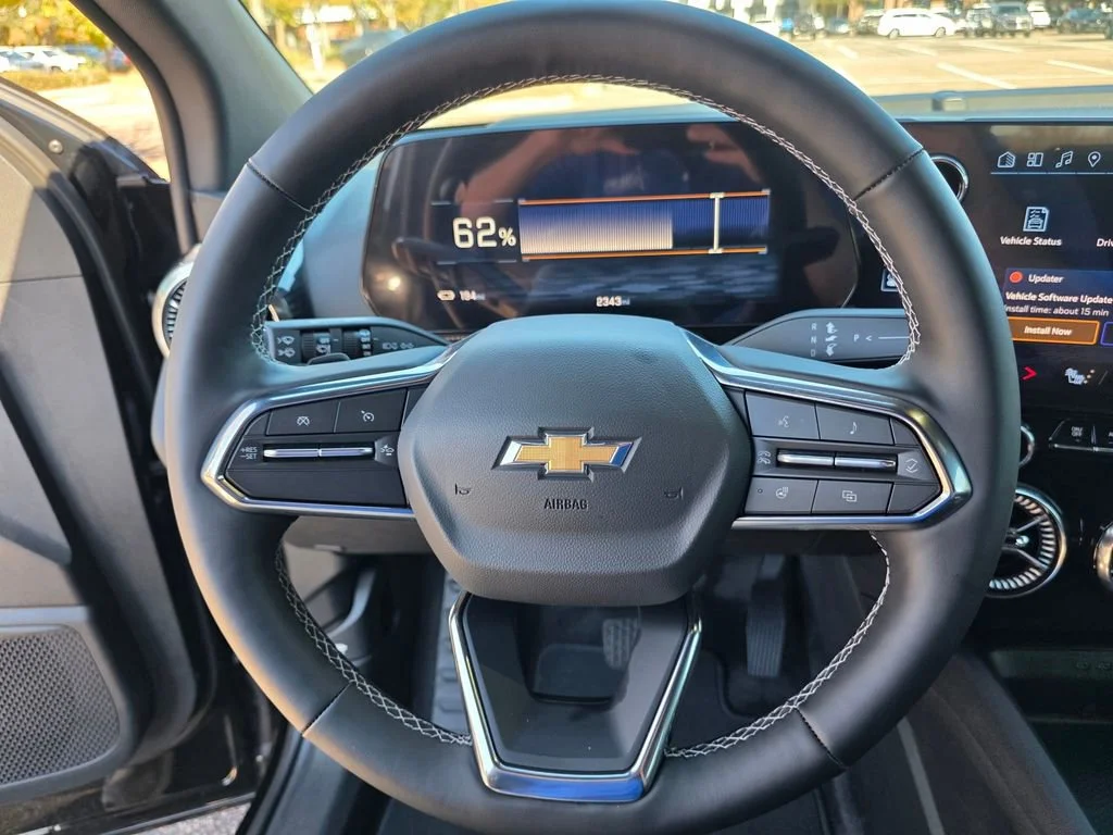 2025 Chevrolet Blazer EV LT - Photo 17