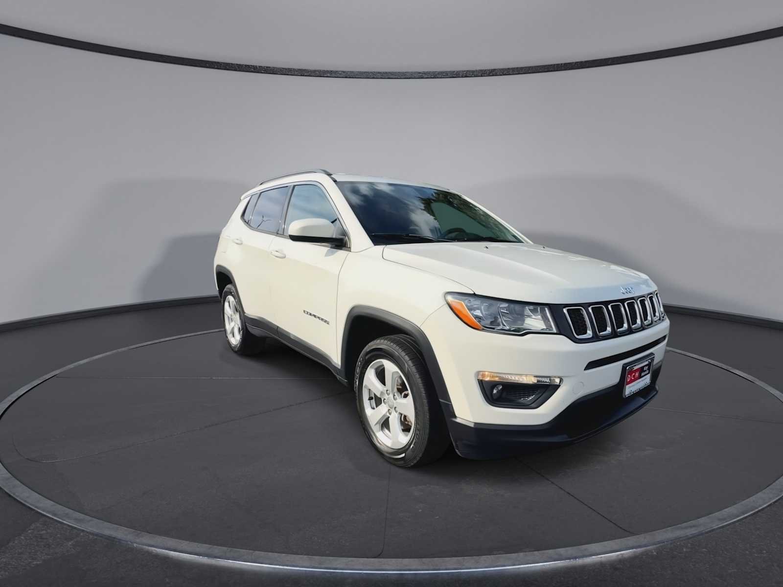 Used 2018 Jeep Compass Latitude with VIN 3C4NJDBB0JT373570 for sale in Eatontown, NJ