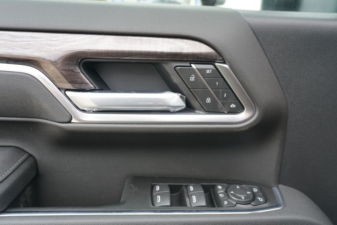 2026 Chevrolet Silverado 2500 HD LTZ - Photo 17
