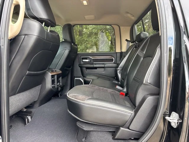 Used 2022 Black Ram Laramie image 7