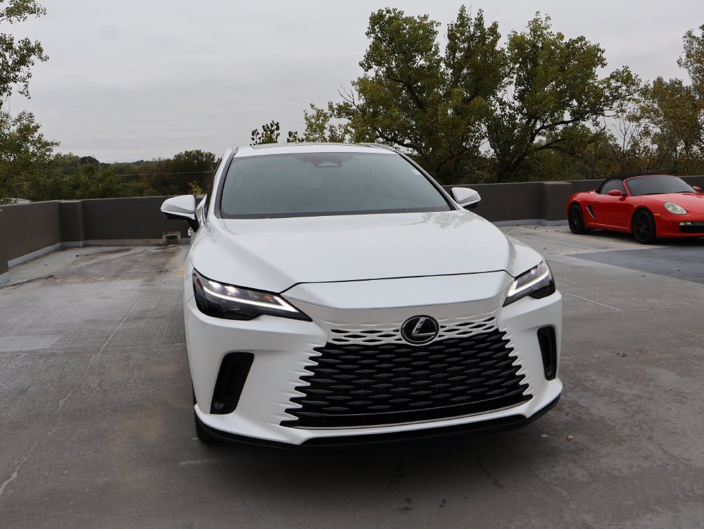 Used 2024 White Pearl Lexus 350 Premium Plus image 4