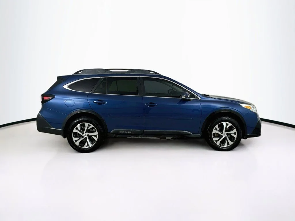 Used 2020 Abyss Blue Pearl Subaru Limited image 8