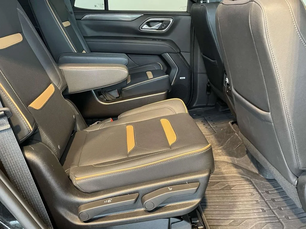 Used 2023 Onyx Black GMC AT4 image 21