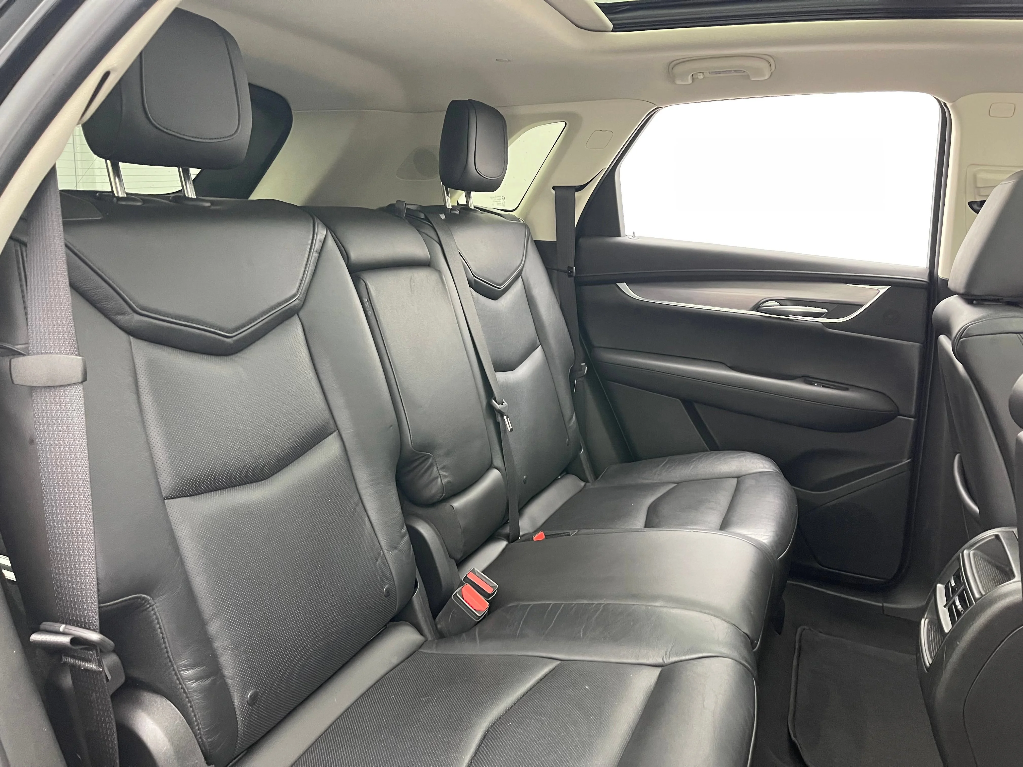 Used 2017 STELLAR BLACK METALLIC Cadillac Luxury AWD image 37