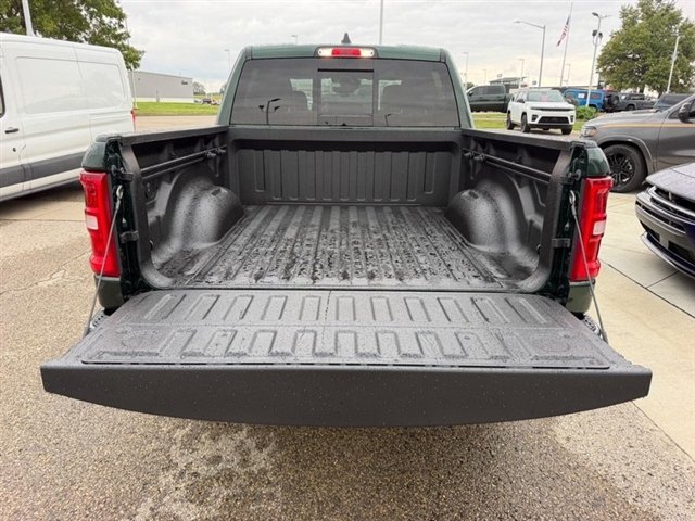 New 2027 Serrano-Green Metallic Exterior Paint RAM Laramie image 6